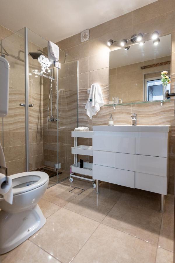 Central Park Home Spa Arandjelovac Exteriör bild